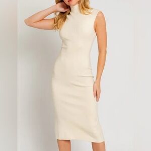 LeLis Cream Sleeveless Dress